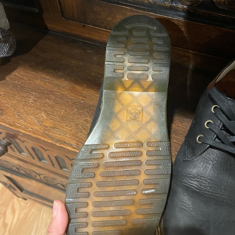 Dr Martens black shoes - Picture 3 of 7